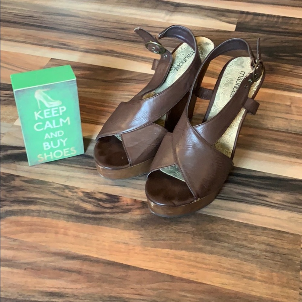 Maurices sandals